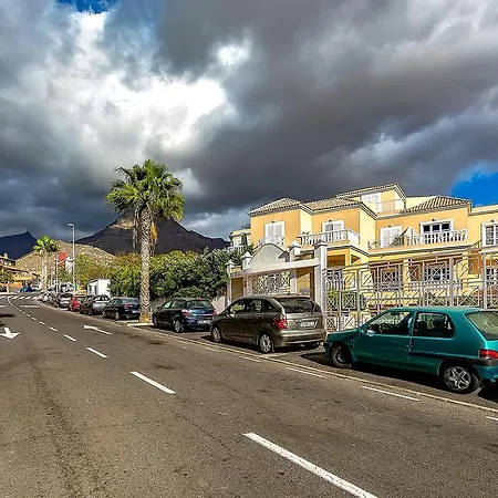 Appartement In Benimar Costa Adeje (Tenerife)