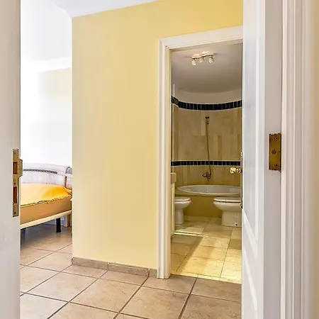 Appartement In Benimar
